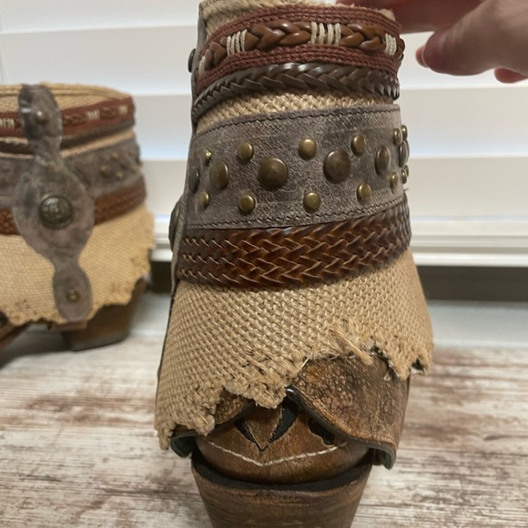 Corral woman’s size 8 medium Cowboy Boots - Picture 10 of 14